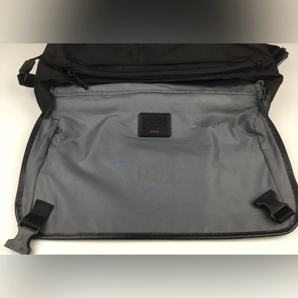 TUMI Alpha 2 Expandable Messenger Bag Black Ballistic Nylon
